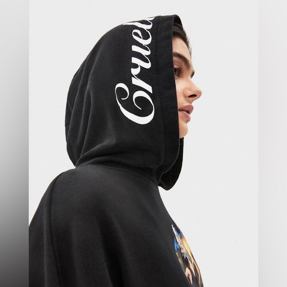 ✨Disney Cruella De Vil Hoodie Medium - Picture 4 of 6